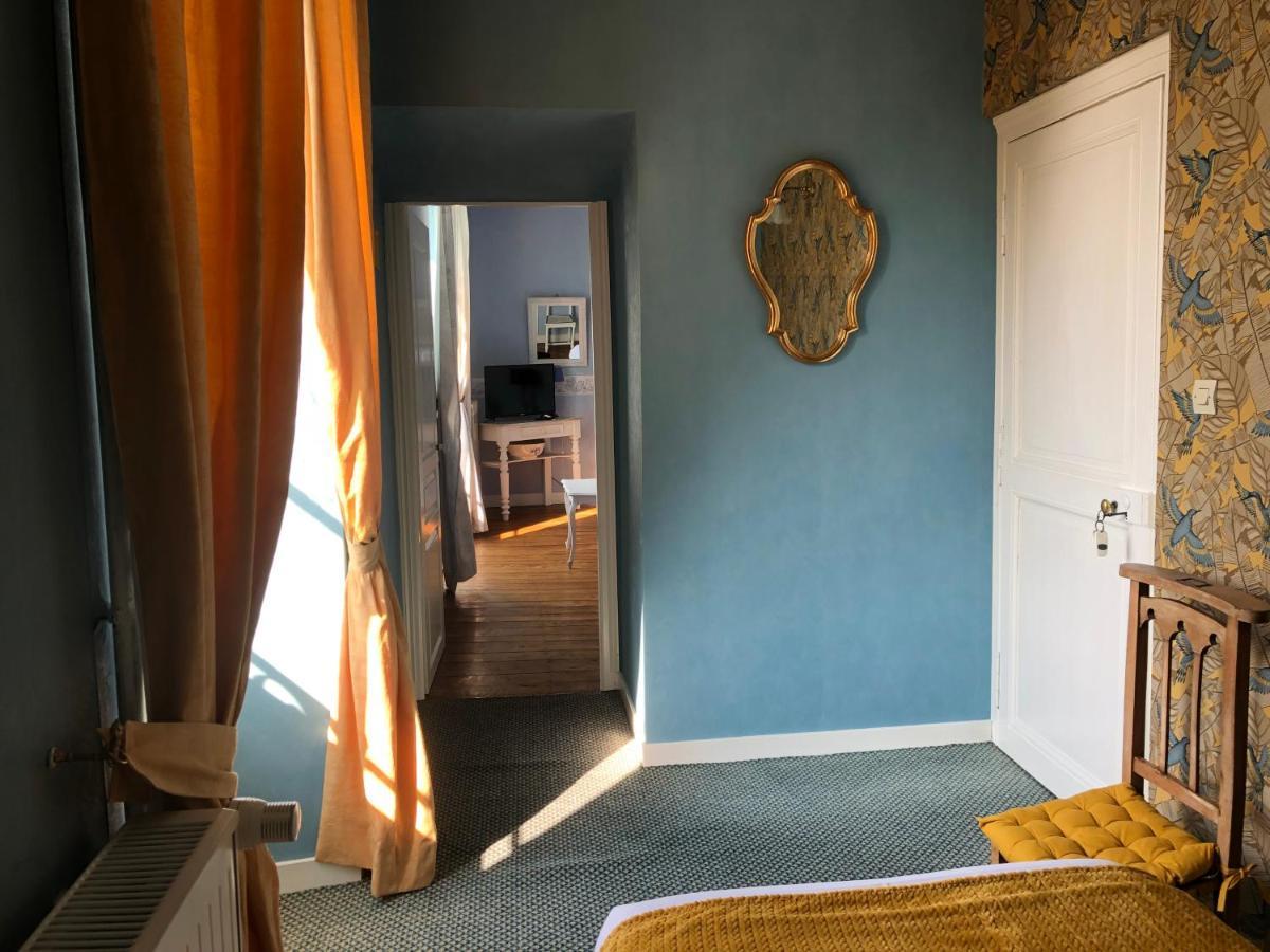 Manoir De Vilaines Varennes  Buitenkant foto