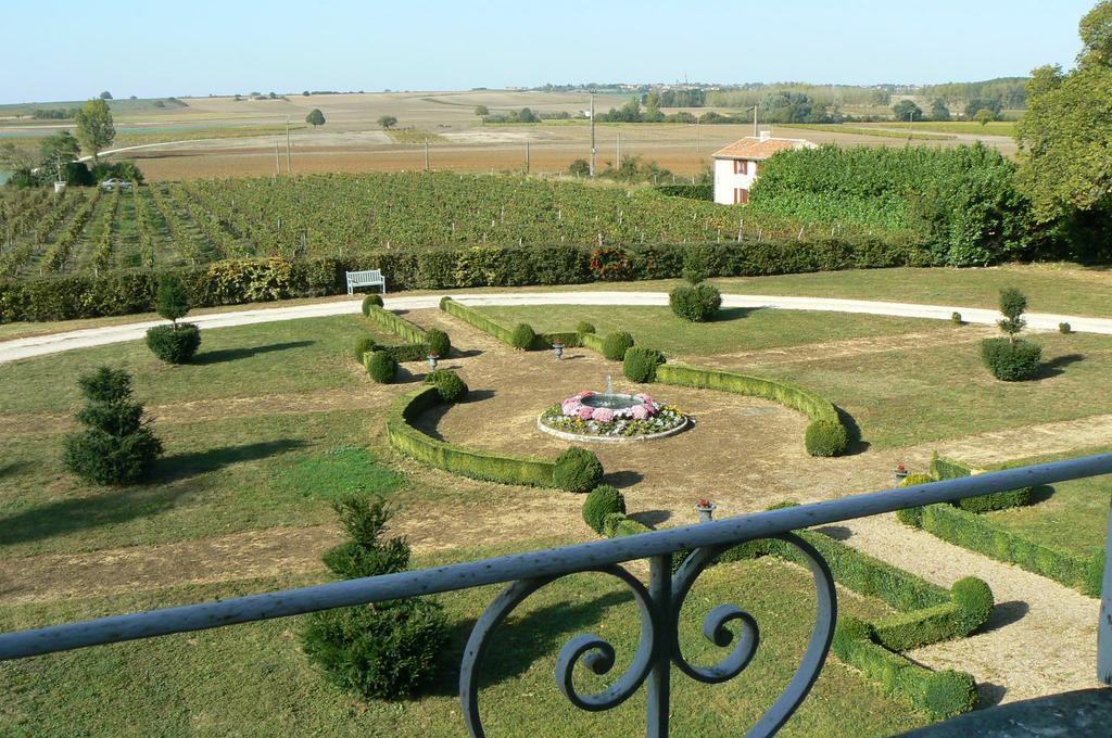 Manoir De Vilaines Varennes  Buitenkant foto