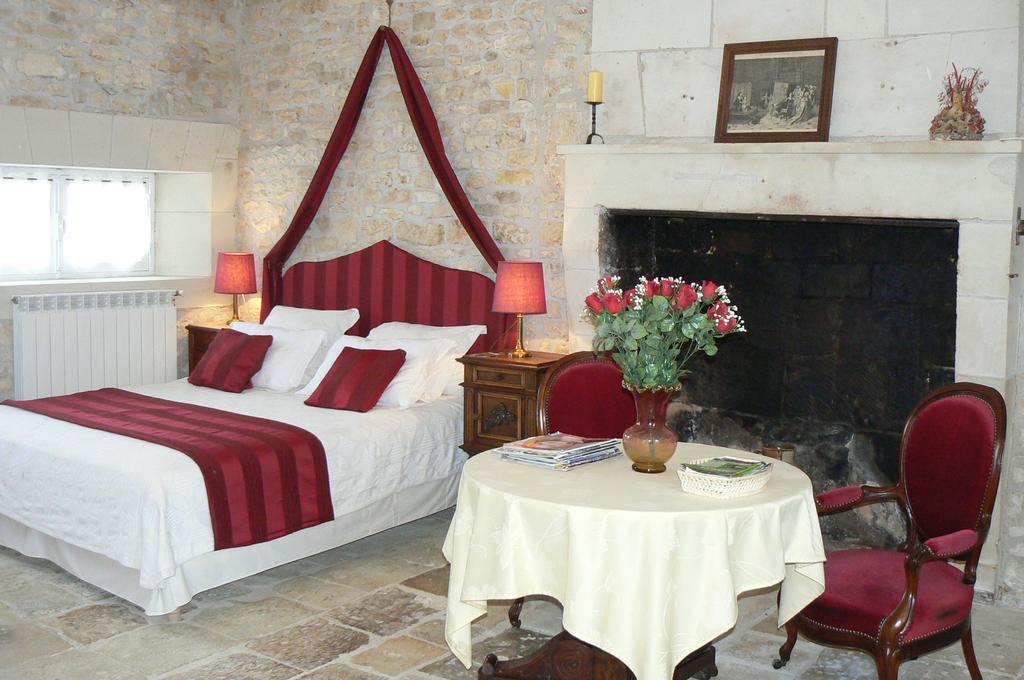 Manoir De Vilaines Varennes  Buitenkant foto